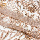 Bordado moldeado de lujo exquisito de la decoración 3D de la tela del vestido que se casa