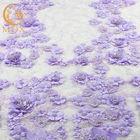 La tela bordada/la púrpura del cordón de la flor 3D ata el poliéster material para el vestido de noche